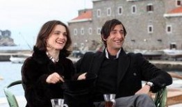 布鲁姆兄弟 在线观看,在线观影指南，揭秘兄弟情深与音乐传奇